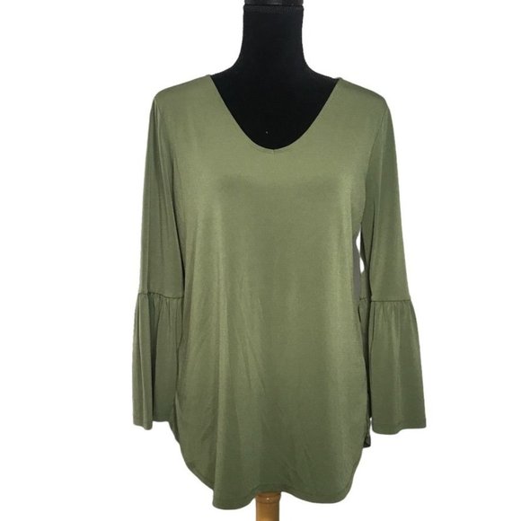 Ann Taylor Factory Bell Sleeve Top in Green - Size Medium - Picture 1 of 5